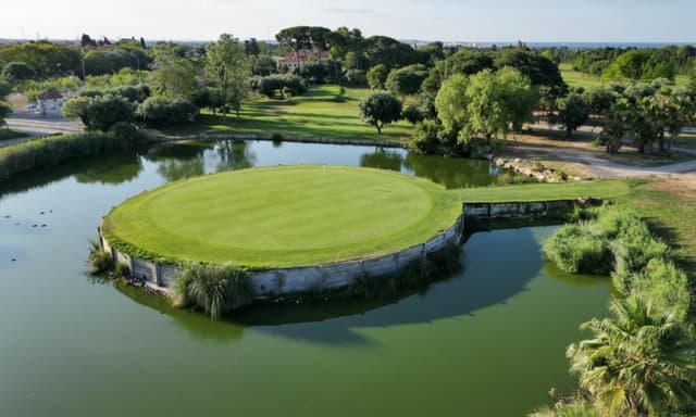 Gaudí Golf Club, Tarragona, Cataluña (1/3)